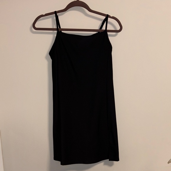 2/$15 🍓 PowerSoft Cami Athletic Dress - Picture 2 of 3